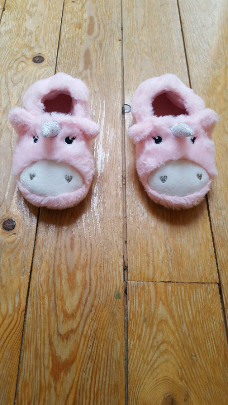 girl slippers size 11
